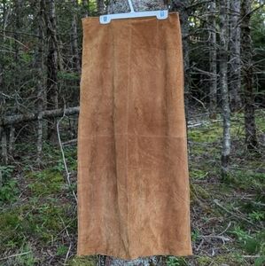 SIENA STUDIO Women's Suede Maxi Skirt, size 6